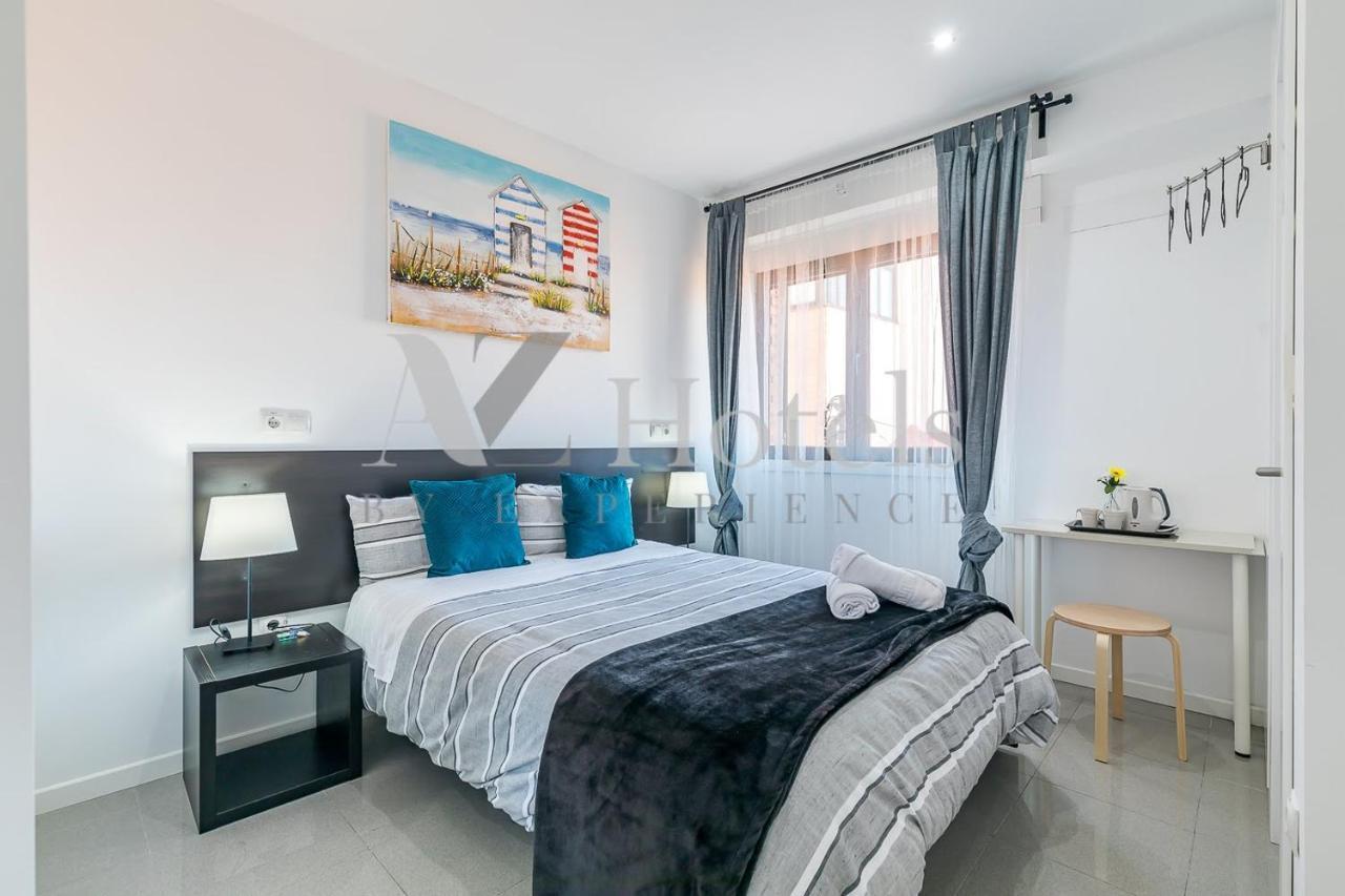 Ayz Sierra De Meira - Auto Check-In Property (Adults Only) Madrid Dış mekan fotoğraf