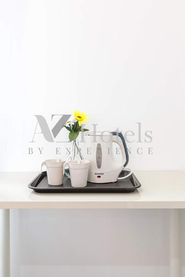 Ayz Sierra De Meira - Auto Check-In Property (Adults Only) Madrid Dış mekan fotoğraf