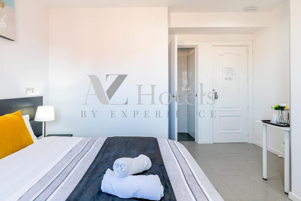 Ayz Sierra De Meira - Auto Check-In Property (Adults Only) Madrid Dış mekan fotoğraf
